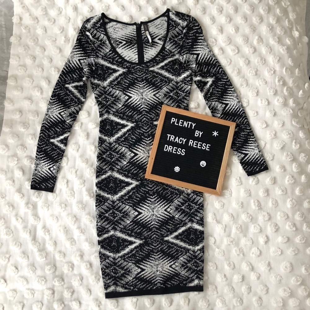 Black and White Bodycon Knit Dress